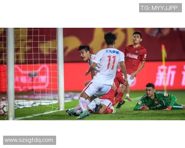 成都羽毛球队创历史新高耐力排名引发广泛关注与热议